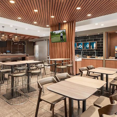 Springhill Suites By Marriott Milwaukee West/Wauwatosa Extérieur photo