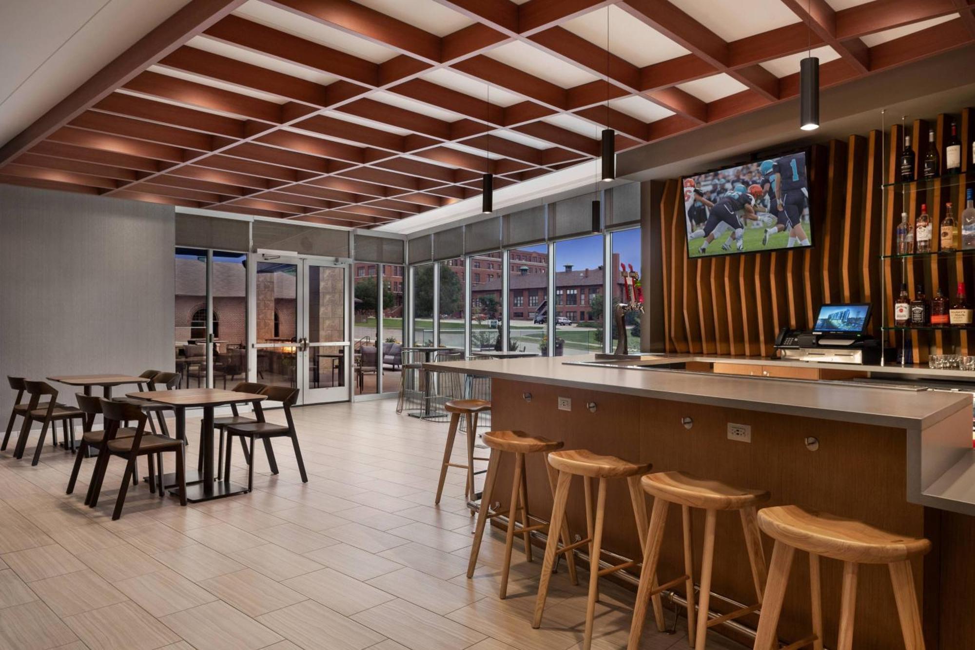 Springhill Suites By Marriott Milwaukee West/Wauwatosa Extérieur photo