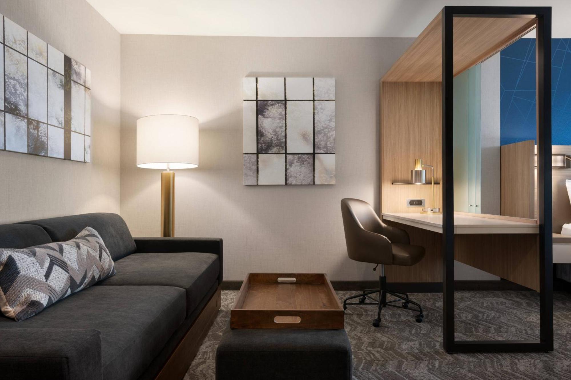 Springhill Suites By Marriott Milwaukee West/Wauwatosa Extérieur photo